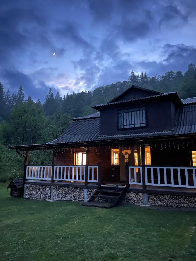 Садиба Тарниця Krivorovnya Exterior photo